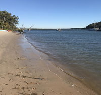 Pet Friendly Waterfront Holiday House on Peacefull Island with Bikes and Kayaks - Accommodation Whitsundays