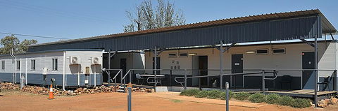 Pick A Box Motel - Accommodation Whitsundays 2
