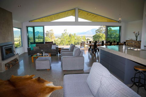 Pindara - Accommodation Whitsundays 2