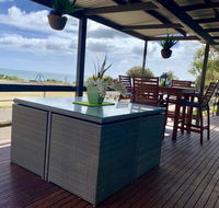 Pine View Holiday Rental - Accommodation Whitsundays