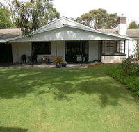 Pinkerton Hill Naracoorte - Accommodation Whitsundays