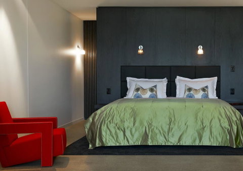 Port Phillip Estate - Accommodation Whitsundays 0