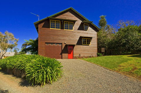 Possum Lodge At Cloudhill Estate - Accommodation Whitsundays 1