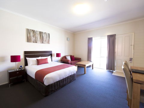 Quality Inn Colonial - Accommodation Whitsundays 0
