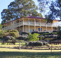 R on the Downs BnB  Cottages - Accommodation Whitsundays