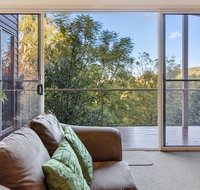 Ravensbourne Escape- Kookaburra Kottage - Accommodation Whitsundays