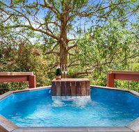 Ravensbourne Escape-Tree Tops - Accommodation Whitsundays