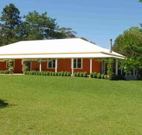Redhaven House - spacious quiet and private - Accommodation Whitsundays