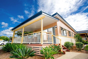 Reflections Holiday Parks Urunga with Accommodation Whitsundays