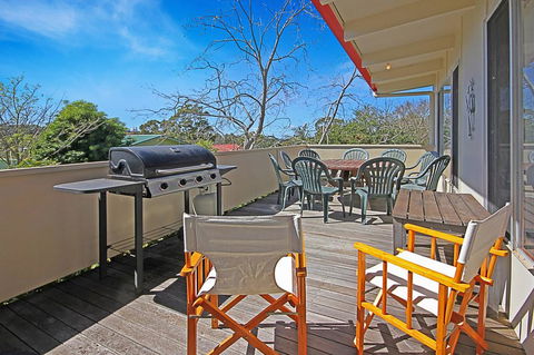 REST ASHORE At MOLLYMOOK - Accommodation Whitsundays 0