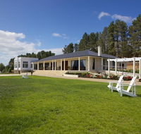 Riversdale Estate Cottages - Accommodation Whitsundays