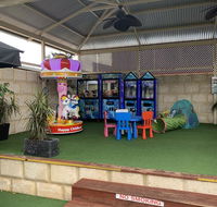 Riverside Hotel - Accommodation Whitsundays
