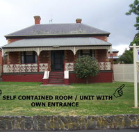 RJ's Bed  Breakfast - Accommodation Whitsundays