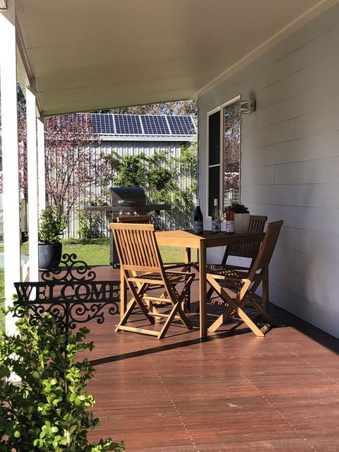 Rosewood Cottage - Accommodation Whitsundays 1