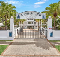 Royal Palm Villas - Accommodation Whitsundays
