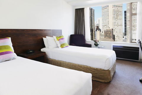 Rydges Melbourne - Accommodation Whitsundays 3