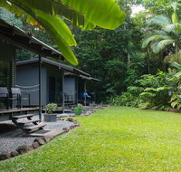 Safari Lodge - Accommodation Whitsundays