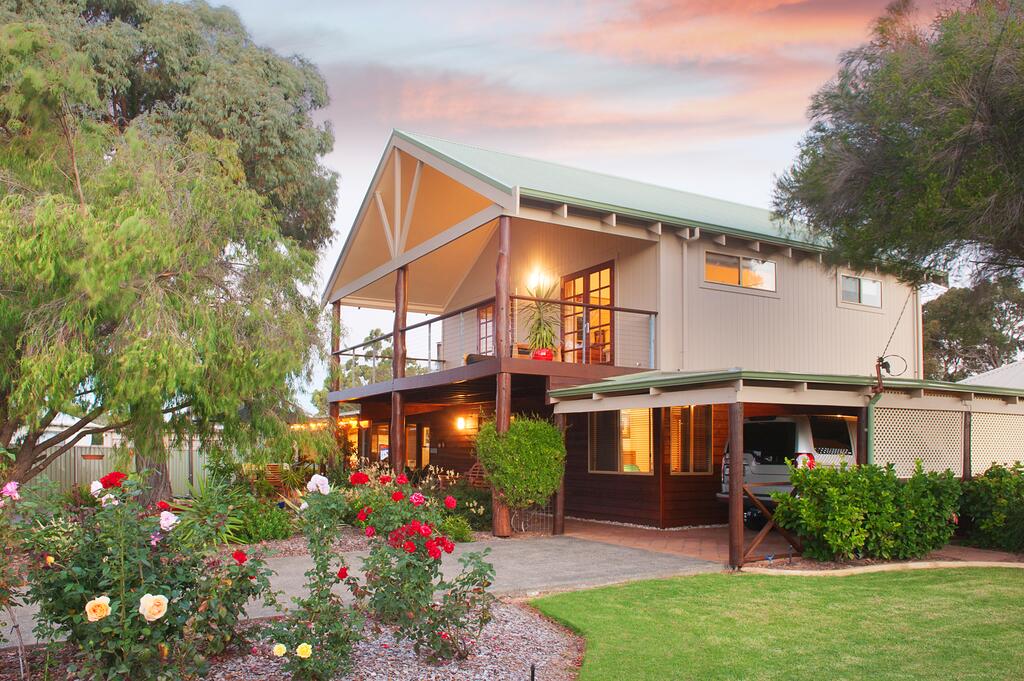 Dunsborough WA Accommodation Whitsundays