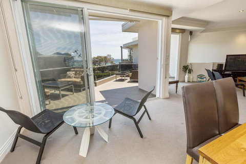 SEA GRANGE - MORNINGTON - Accommodation Whitsundays 0