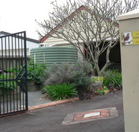 Self-contained 2 bedroom Apartment - Accommodation Whitsundays