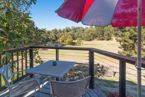 Serenity - Merricks North Cottage - Accommodation Whitsundays 0