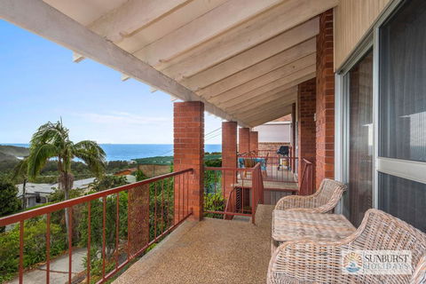 Siesta By The Sea - Accommodation Whitsundays 1