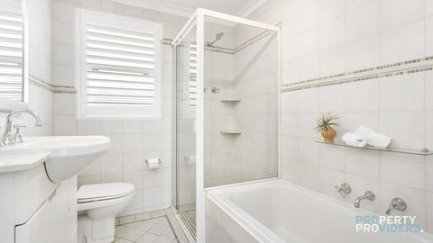 Skylark Executive Apartment Over Mosman - Accommodation Whitsundays 1