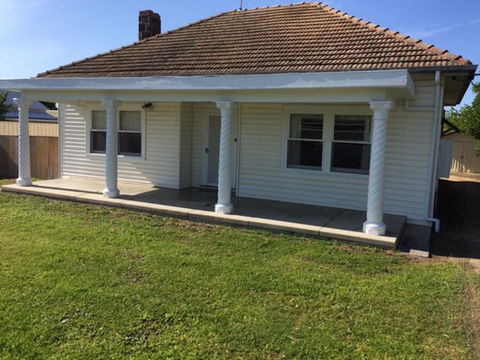 Smith Street Cottage Naracoorte - Accommodation Whitsundays 1