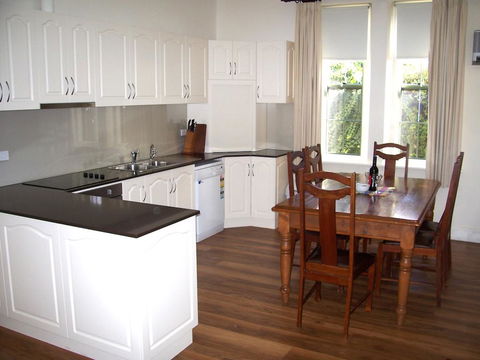 Smith Street Villa Naracoorte - Accommodation Whitsundays 2