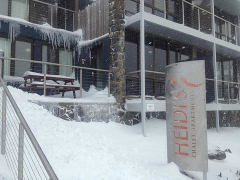 Snowstay At Heidis - Accommodation Whitsundays 0