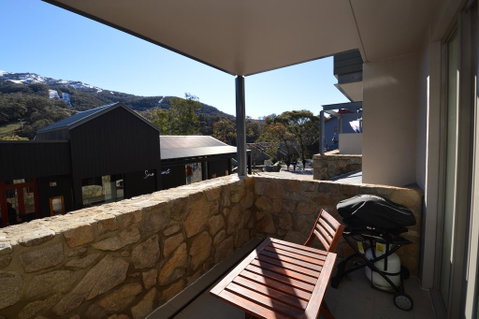 Squatters 1 - Accommodation Whitsundays 2