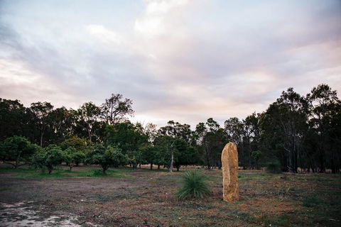 Standing Stone House - Accommodation Whitsundays 2