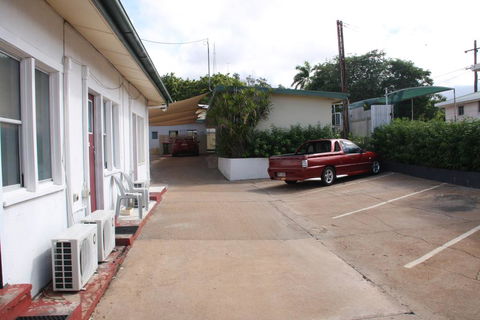 Star Inn Accommodation - Accommodation Whitsundays 1