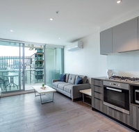 STAYCO Docklands - Accommodation Whitsundays