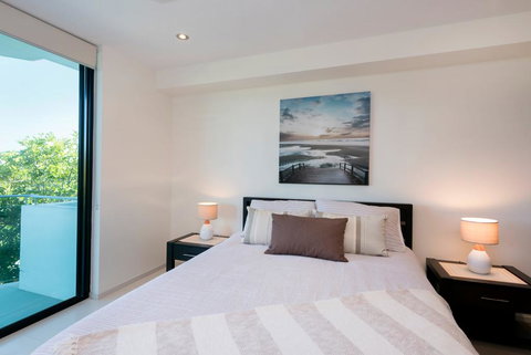 Stylish Beach Side Apartment - Unit 5 - 33 Lorikeet Drive - Accommodation Whitsundays 3