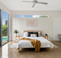 Sundays Beach House - Accommodation Whitsundays