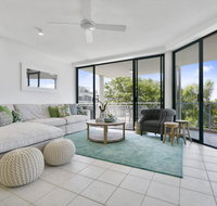 Sunny and spacious Sunshine Beach - Accommodation Whitsundays