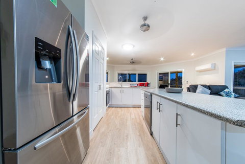 Sunset Escape - Accommodation Whitsundays 1