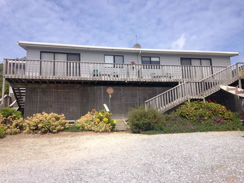 Sunset Holiday Villas - Accommodation Whitsundays 0