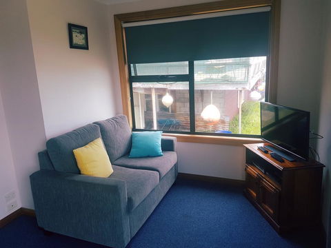 Sunset Holiday Villas - Accommodation Whitsundays 1