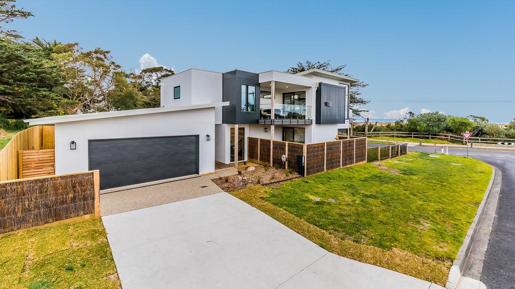 Inverloch VIC Accommodation Whitsundays