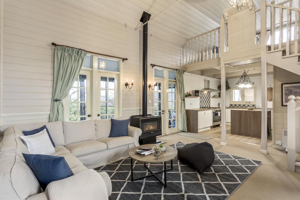 Frankford TAS Accommodation Whitsundays