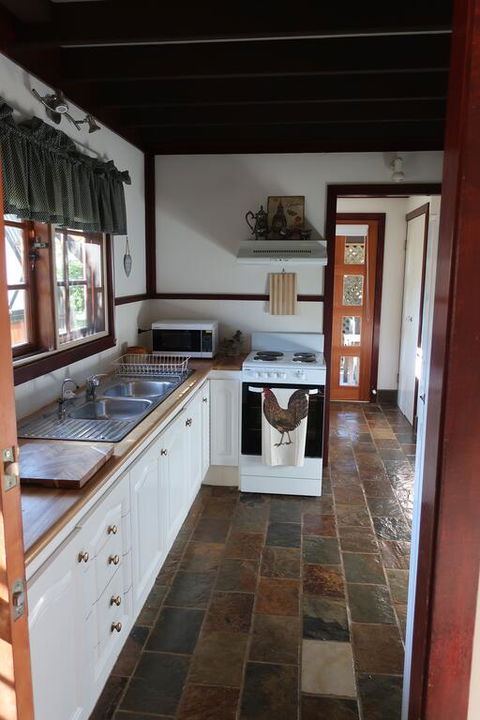 Ted And Stellas On Tamborine - Accommodation Whitsundays 2