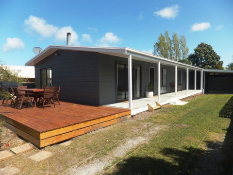 TERRIFIC ON TAMARA CRESCENT - Accommodation Whitsundays 0