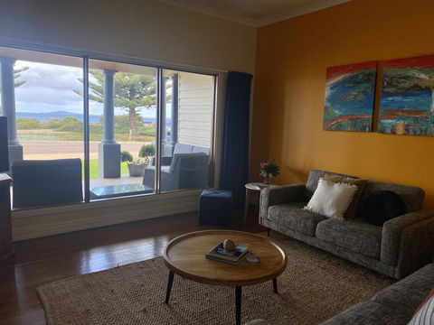 The Beach House & Villas - Accommodation Whitsundays 2