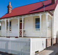 Brampton Cottage - Accommodation Whitsundays