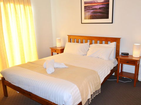 170 Hazards View - Unit 1 - Accommodation Whitsundays 7