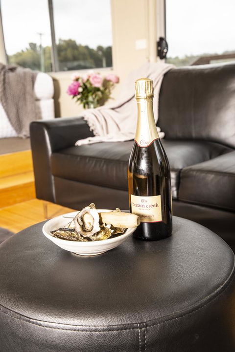 Little Norfolk Bay Events And Chalets - Accommodation Whitsundays 9