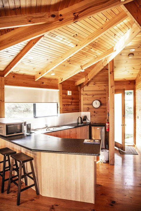Little Norfolk Bay Events And Chalets - Accommodation Whitsundays 4