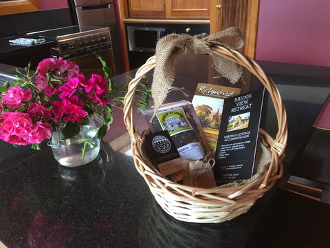 Bridge View Retreat - Accommodation Whitsundays 12